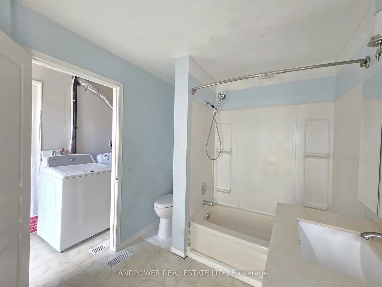 451, Ontario, Central Newmarket, Newmarket