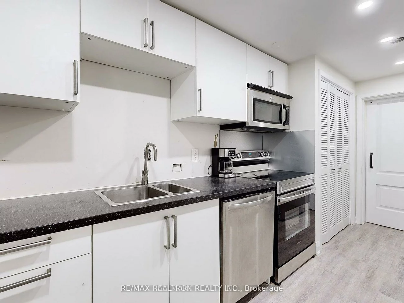 95, Beswick, Central Newmarket, Newmarket