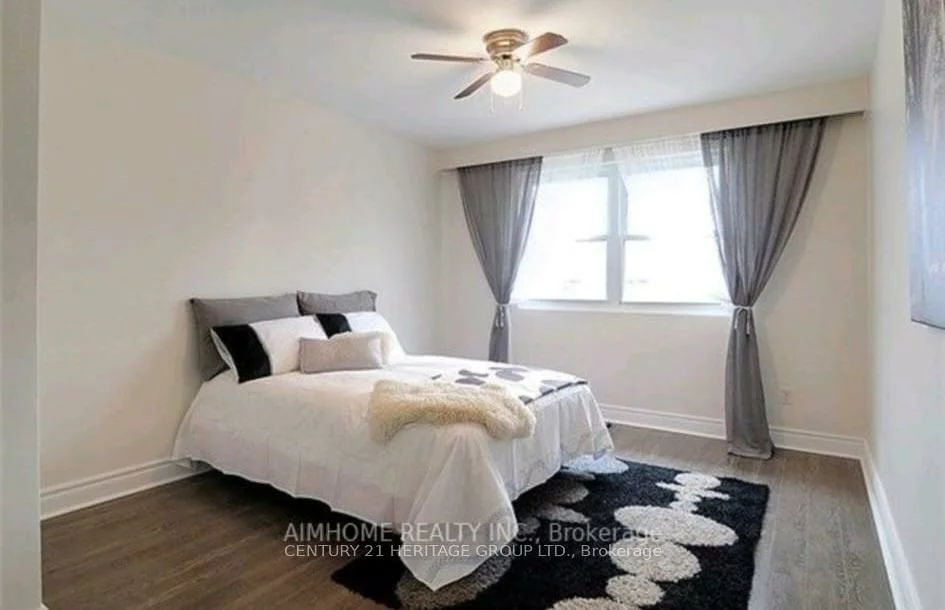 39, Lindsay, Bristol-London, Newmarket