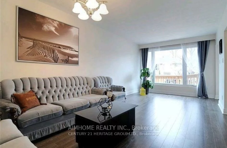 39, Lindsay, Bristol-London, Newmarket