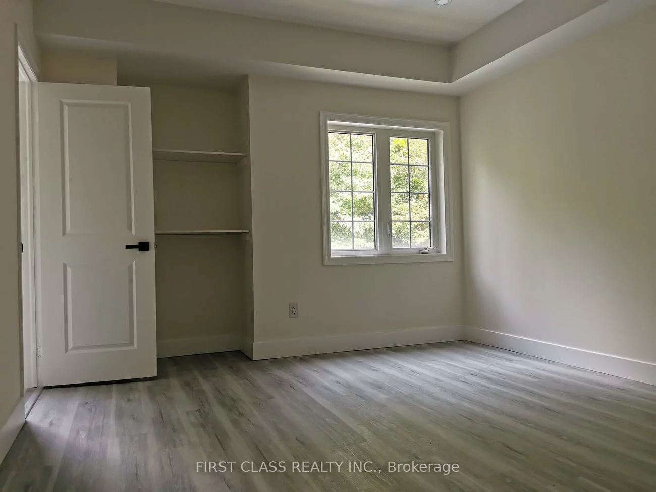 657, Clifford Perry, Woodland Hill, Newmarket