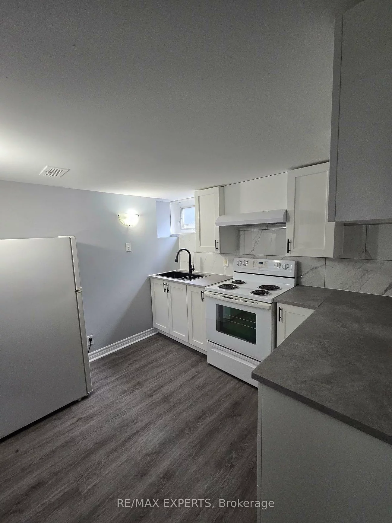 106, Sheldon, Bristol-London, Newmarket