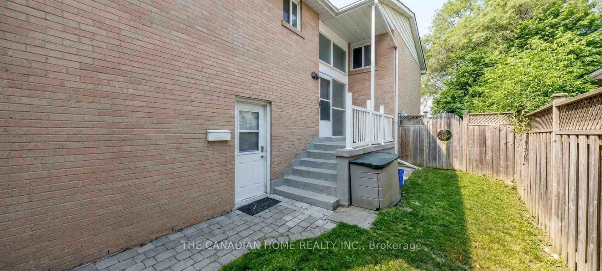 802, Pam, Huron Heights-Leslie Valley, Newmarket