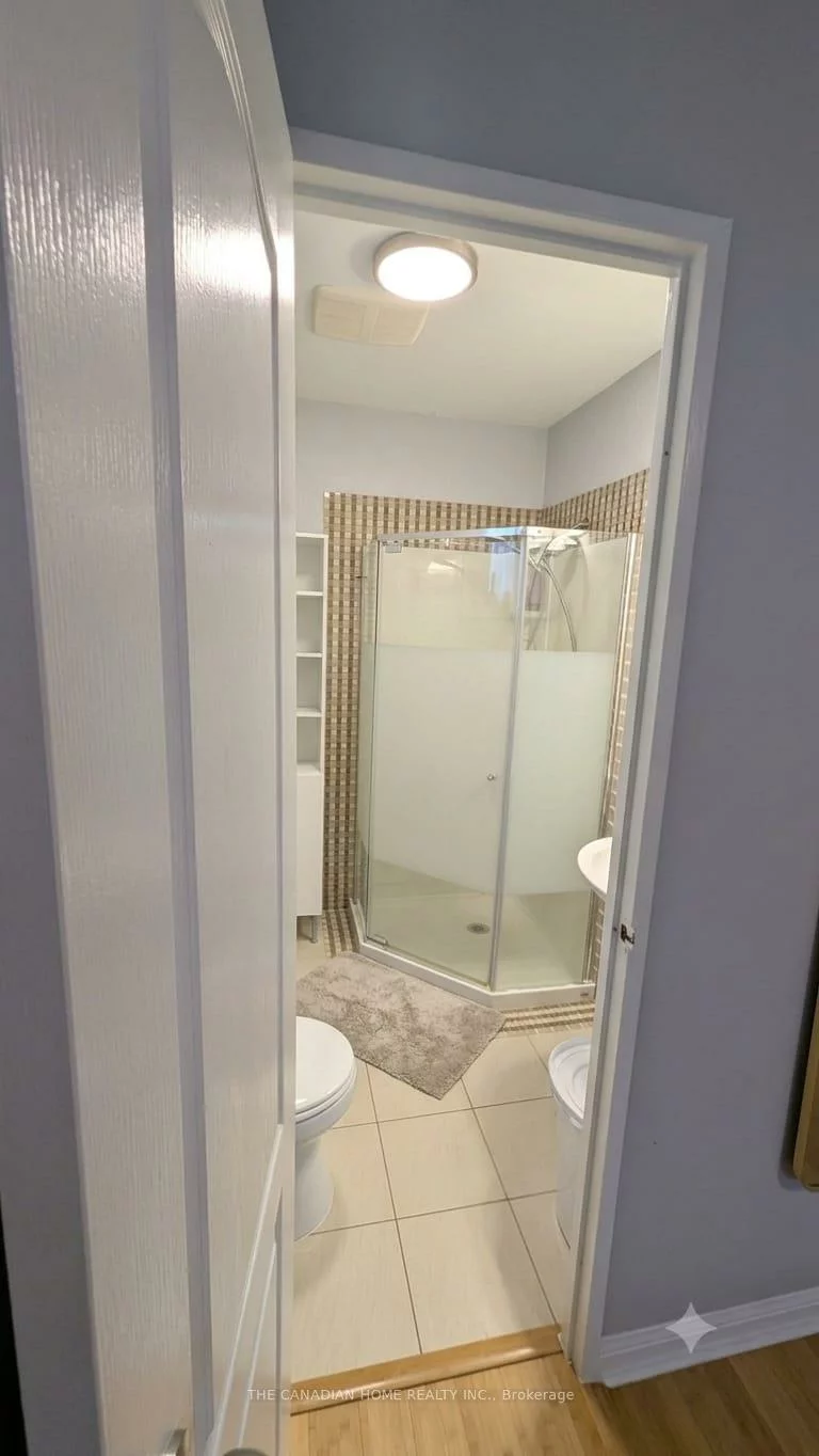 802, Pam, Huron Heights-Leslie Valley, Newmarket