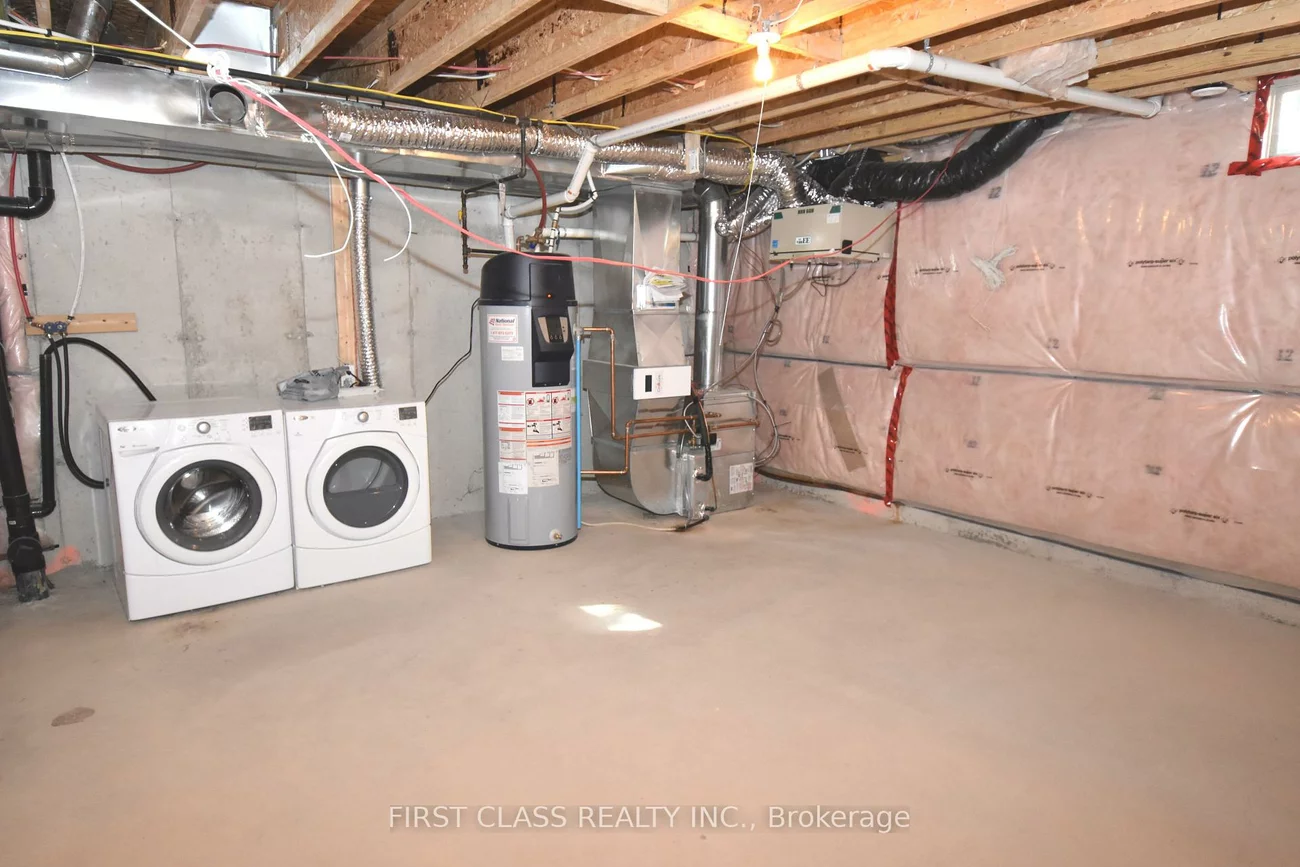 327, Doak, Gorham-College Manor, Newmarket