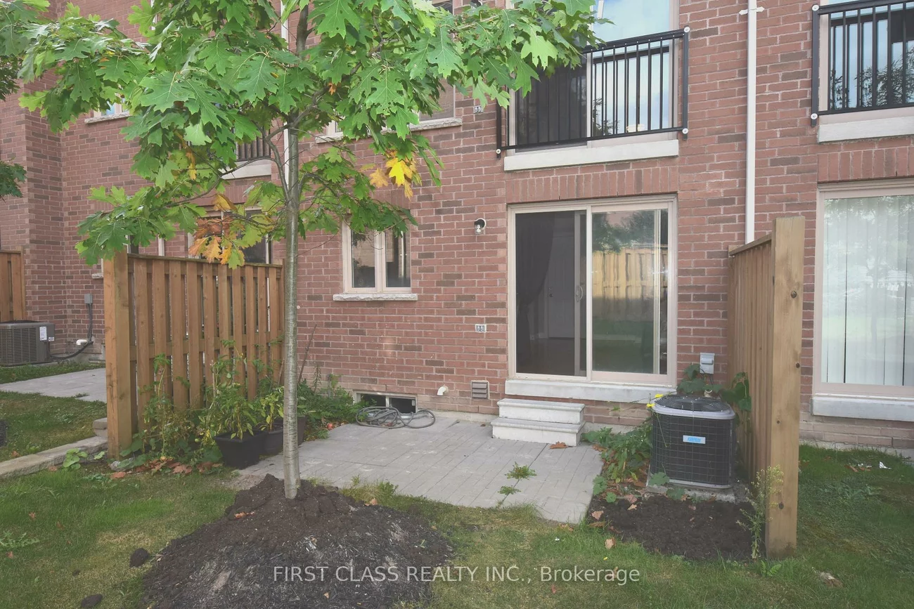 327, Doak, Gorham-College Manor, Newmarket