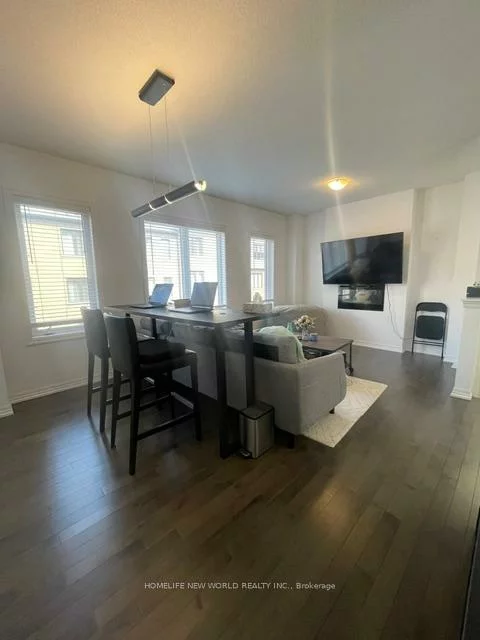 34, Vantage, Woodland Hill, Newmarket