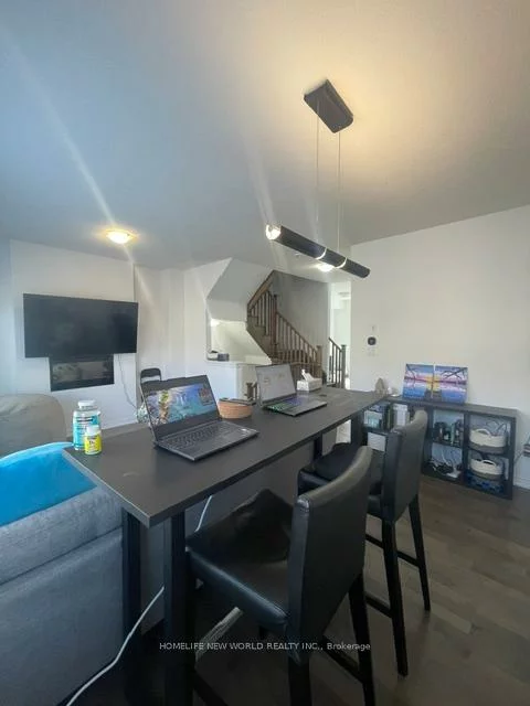 34, Vantage, Woodland Hill, Newmarket