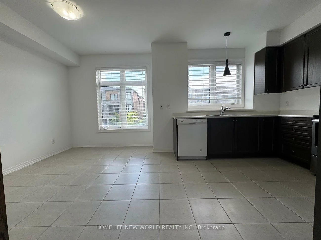 34, Vantage, Woodland Hill, Newmarket