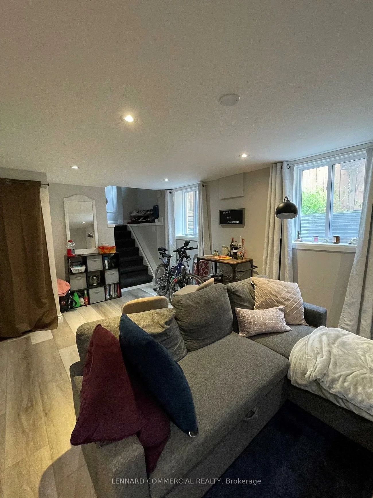 956, Lemar, Gorham-College Manor, Newmarket