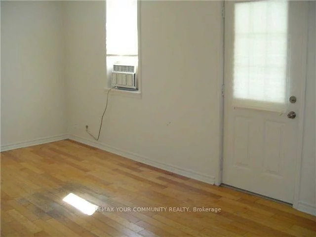 567, Granby, Central Newmarket, Newmarket