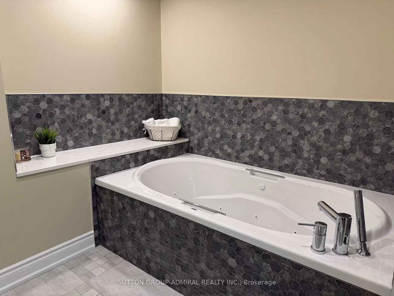 232, Frederick Curran, Woodland Hill, Newmarket
