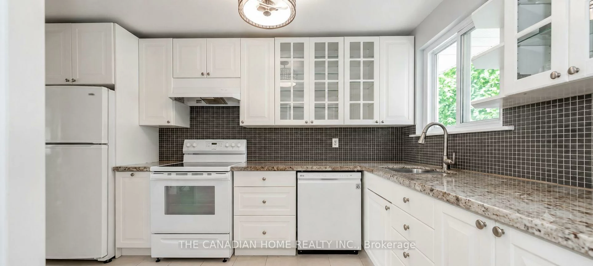 802, Pam, Huron Heights-Leslie Valley, Newmarket
