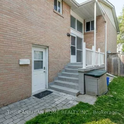 802, Pam, Huron Heights-Leslie Valley, Newmarket