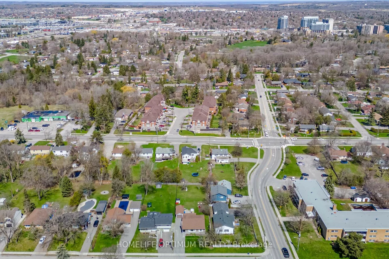 128, Eagle, Central Newmarket, Newmarket