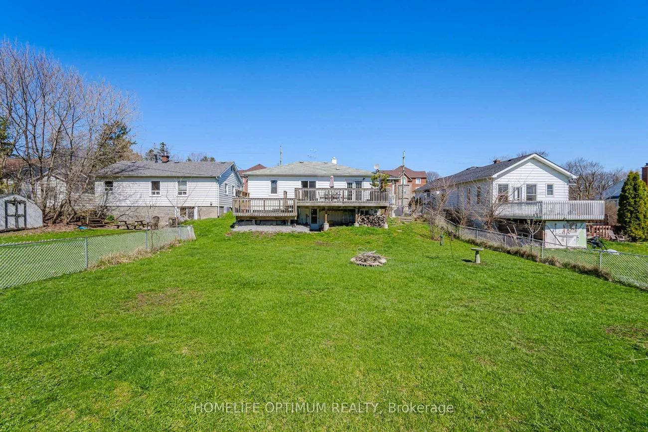 128, Eagle, Central Newmarket, Newmarket
