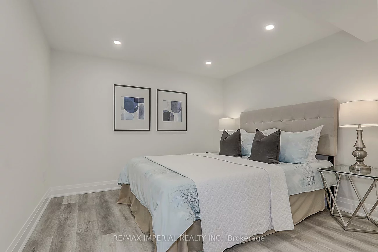 98, Belfry, Huron Heights-Leslie Valley, Newmarket