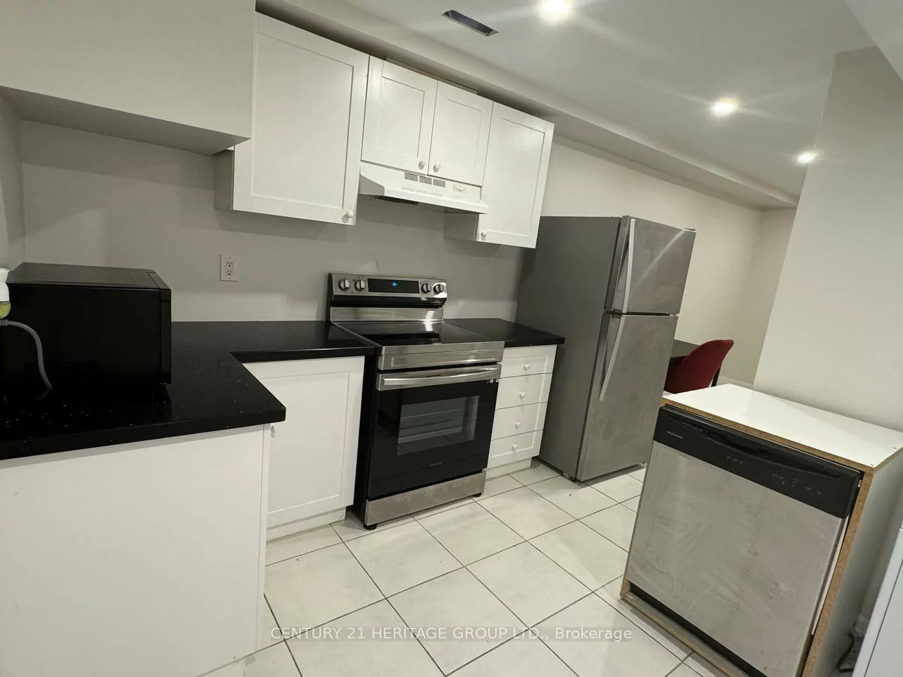 490, Cody, Central Newmarket, Newmarket