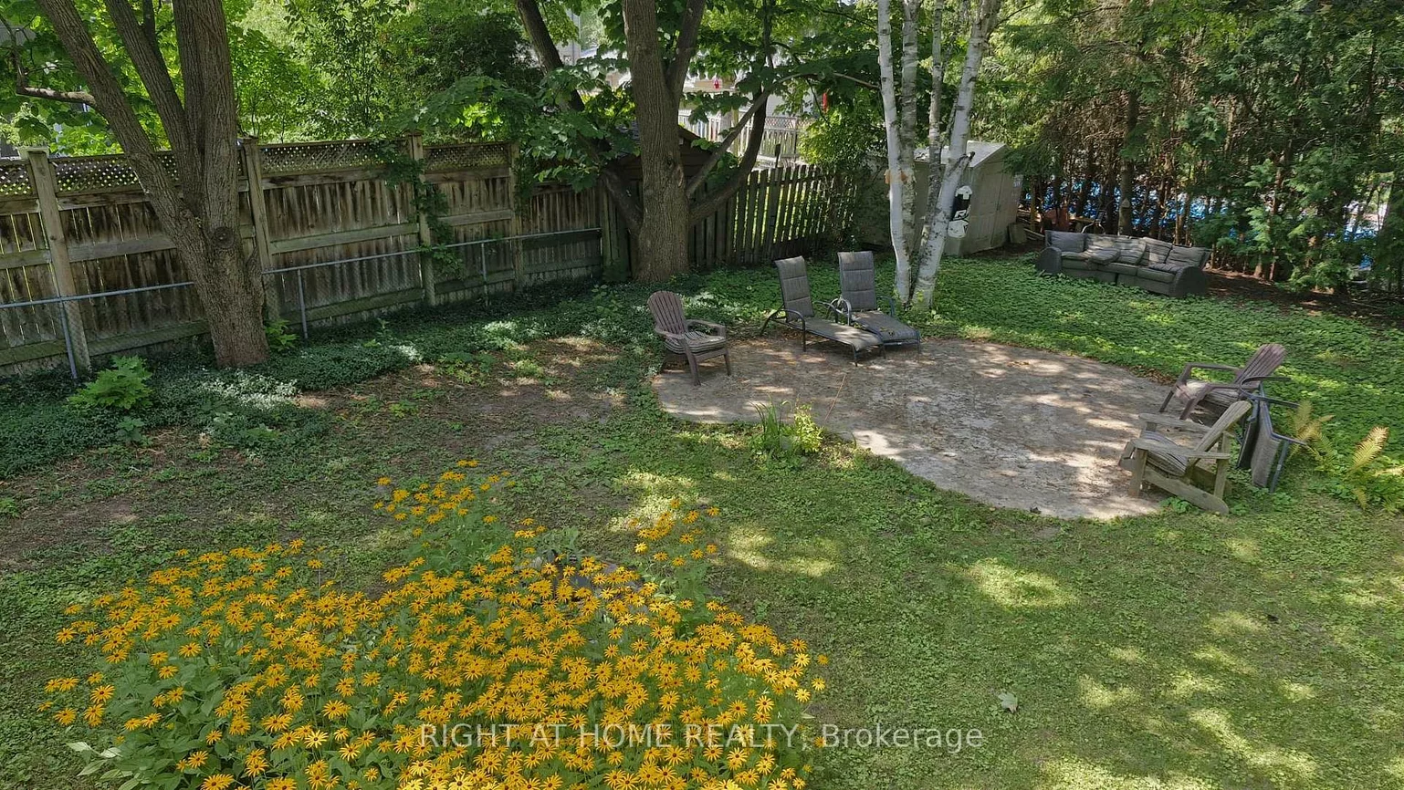 278, Waratah, Huron Heights-Leslie Valley, Newmarket