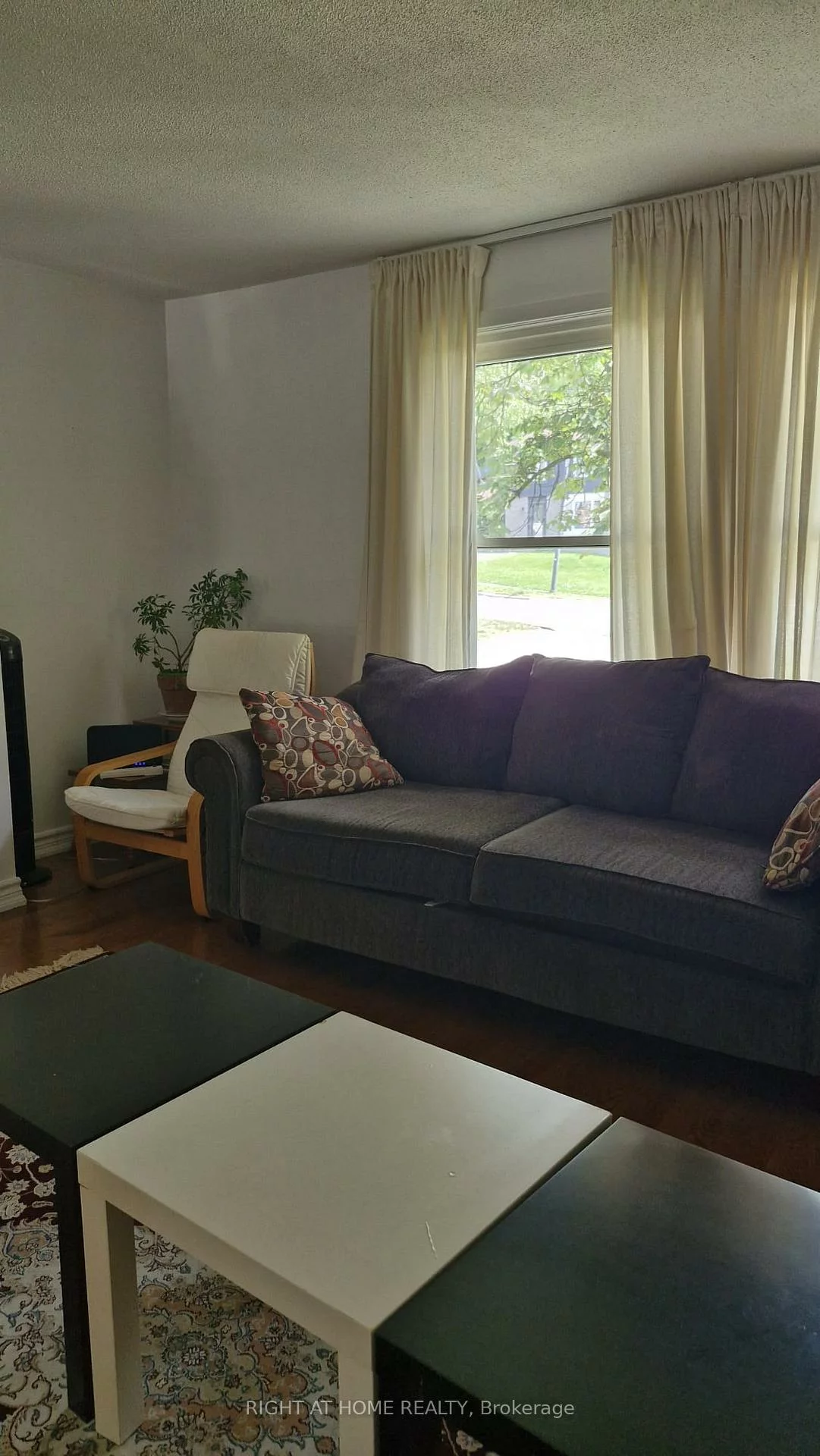 278, Waratah, Huron Heights-Leslie Valley, Newmarket