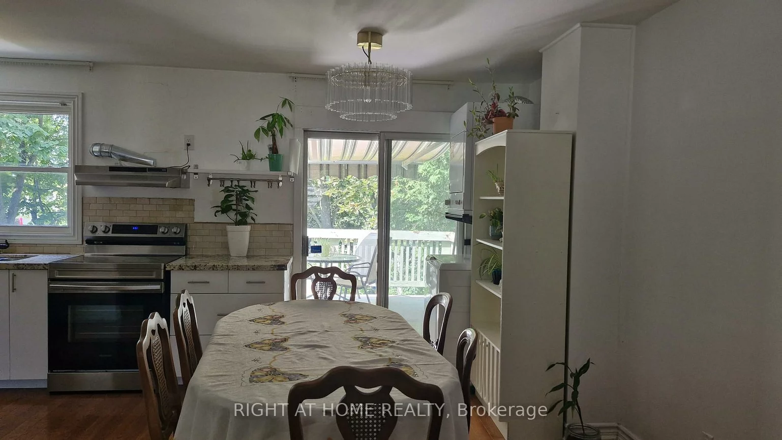 278, Waratah, Huron Heights-Leslie Valley, Newmarket