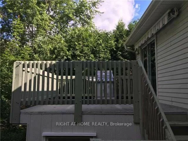 278, Waratah, Huron Heights-Leslie Valley, Newmarket