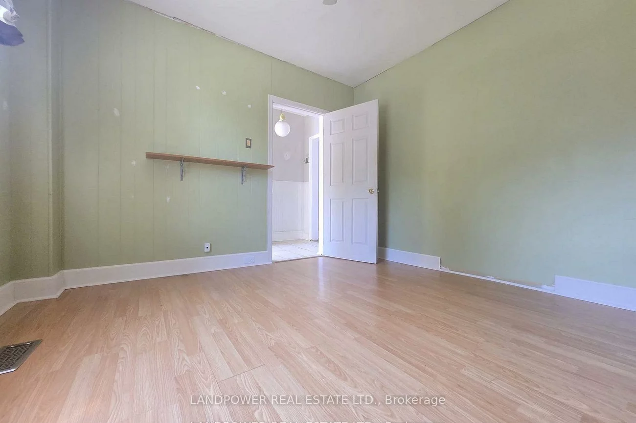 451, Ontario, Central Newmarket, Newmarket