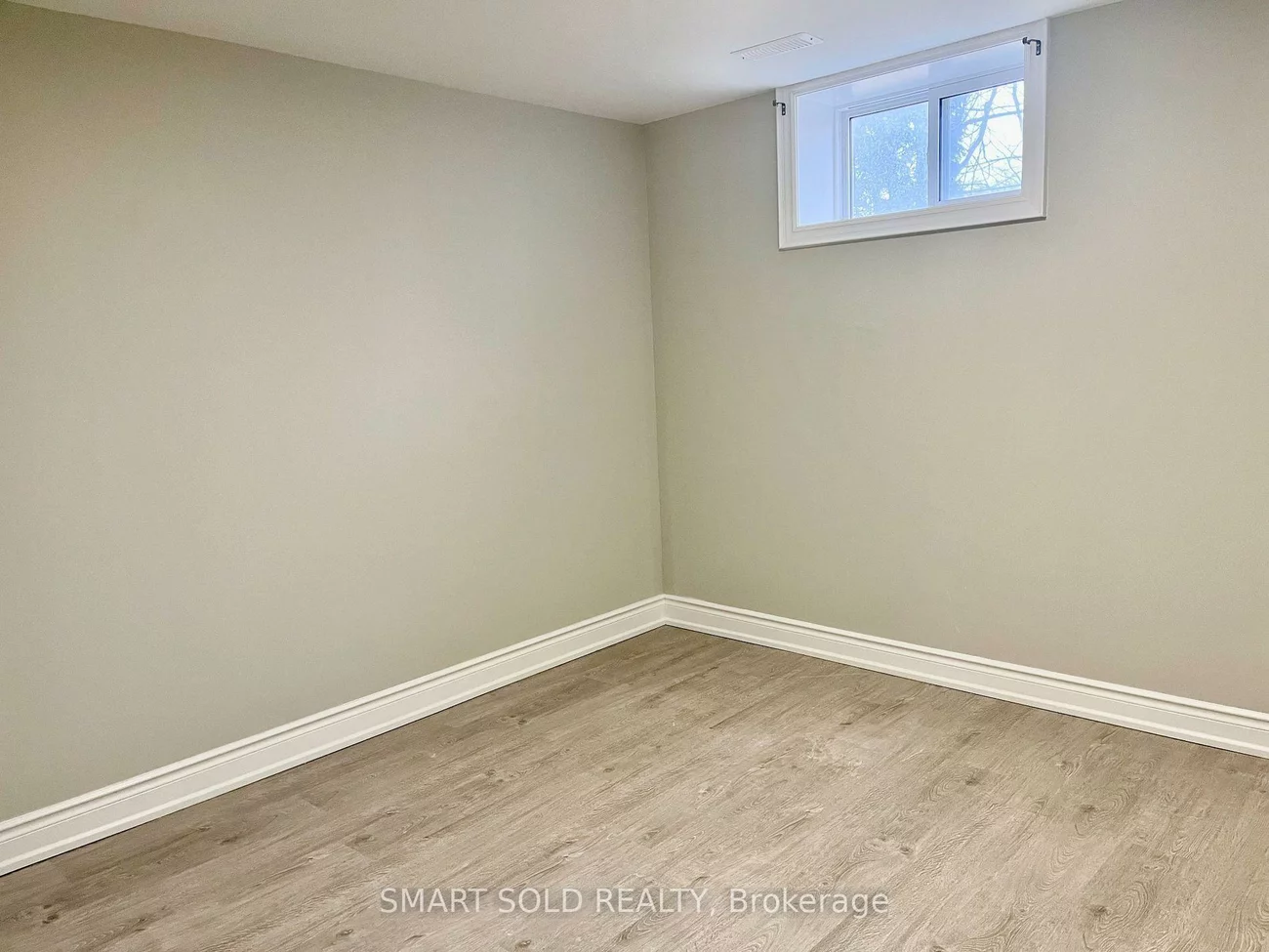 228, Silverbirch, Bristol-London, Newmarket