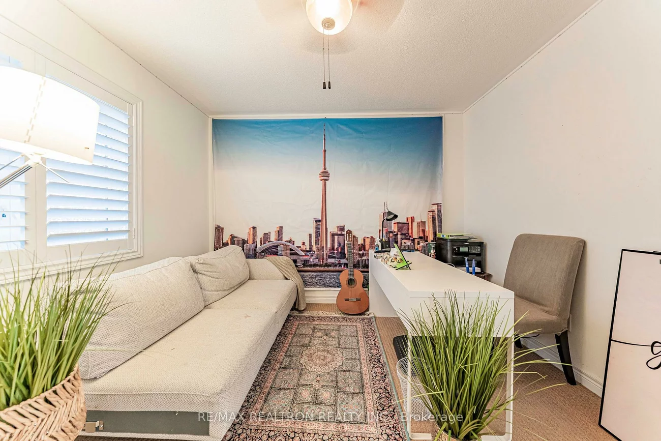 388, Kwapis, Woodland Hill, Newmarket