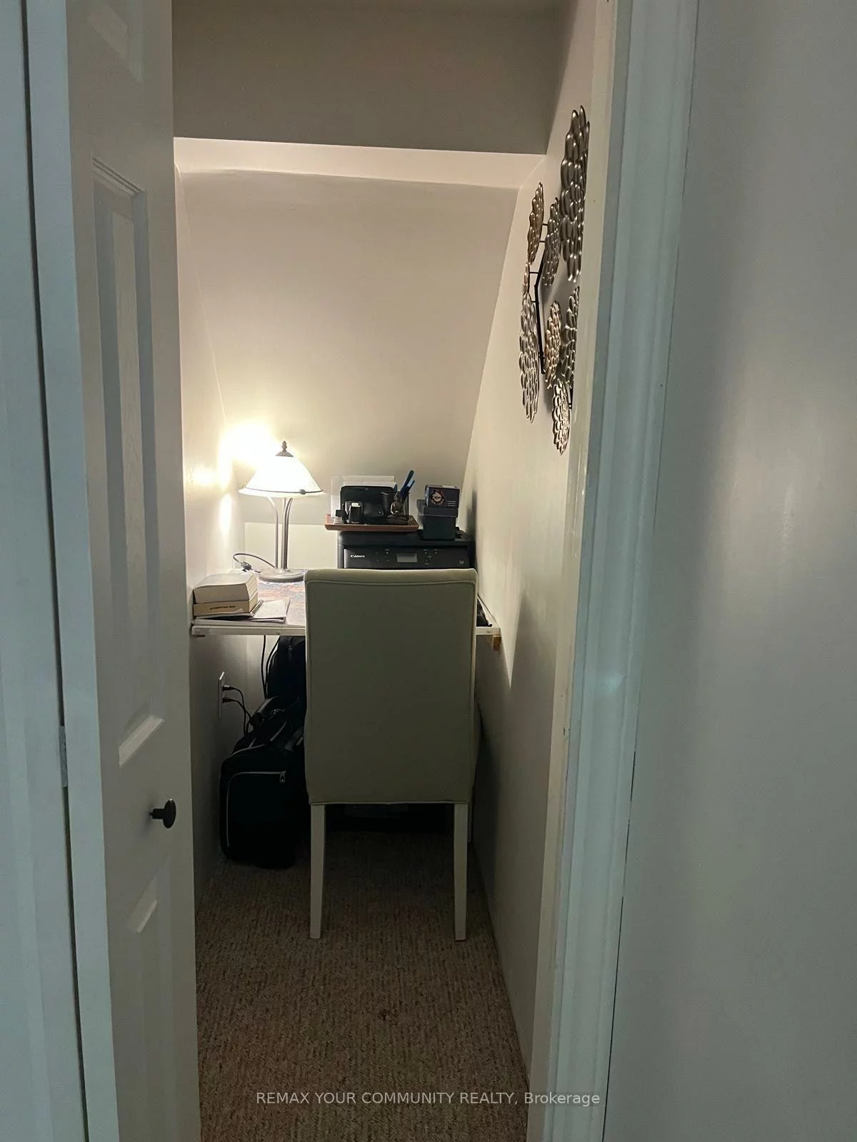 375, Woodfern, Woodland Hill, Newmarket