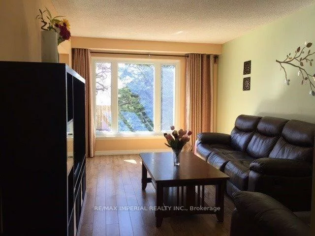 110, Patterson, Huron Heights-Leslie Valley, Newmarket