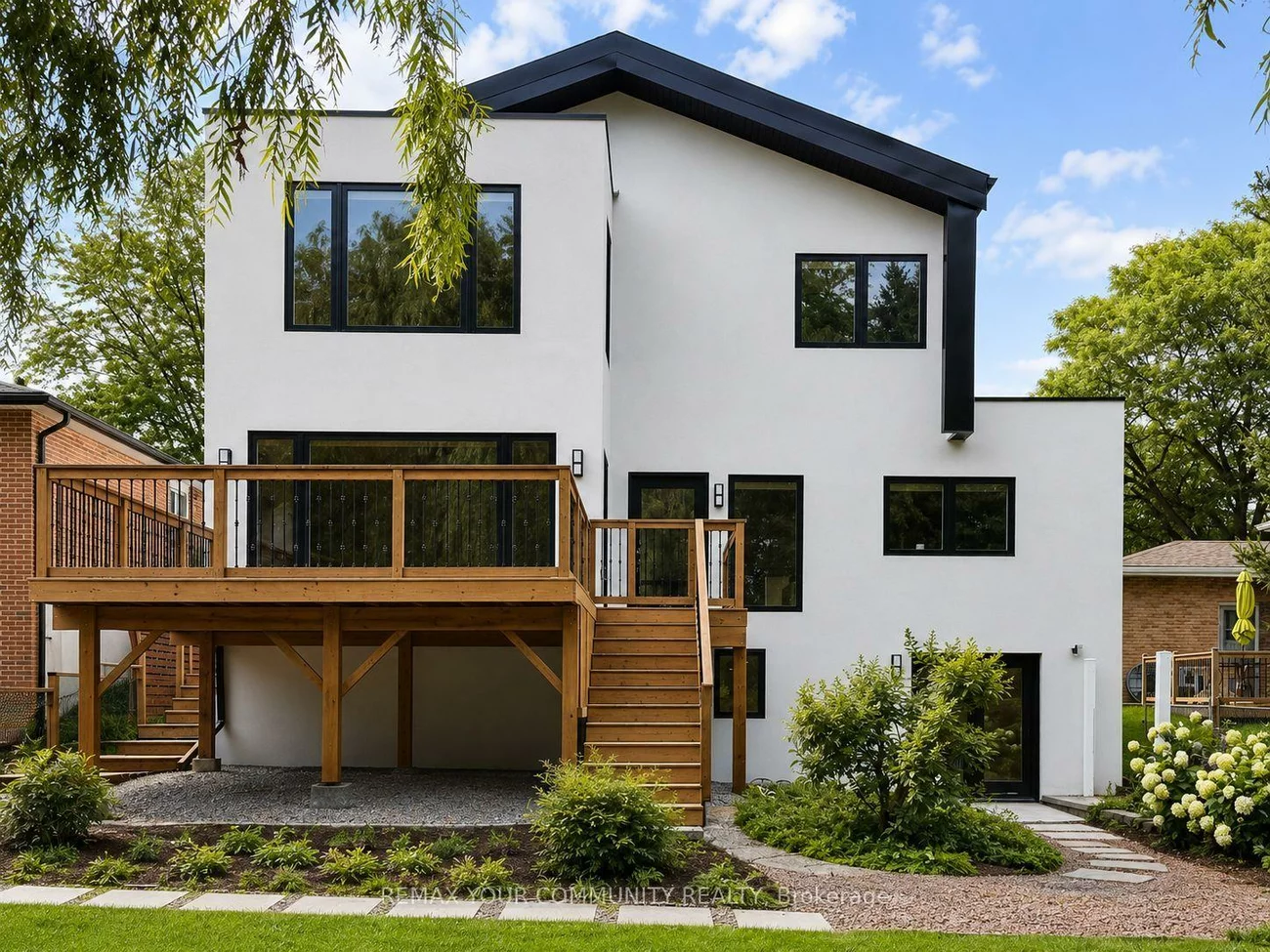 969, Wildwood, Gorham-College Manor, Newmarket