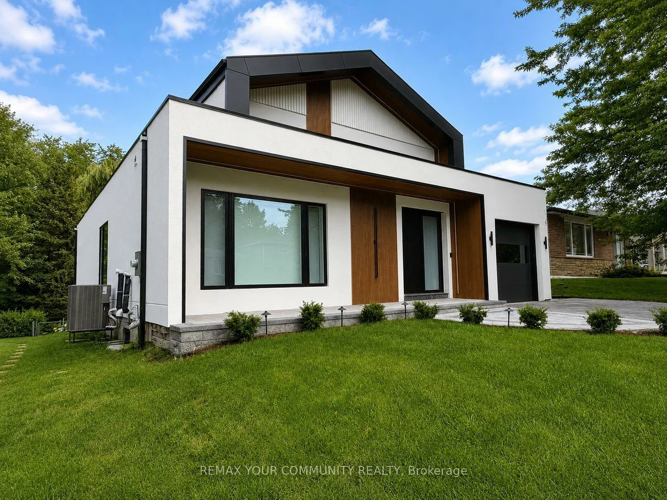 969, Wildwood, Gorham-College Manor, Newmarket