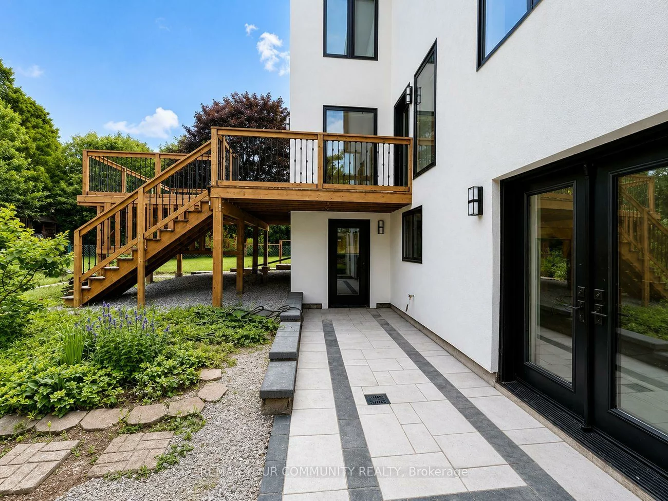 969, Wildwood, Gorham-College Manor, Newmarket
