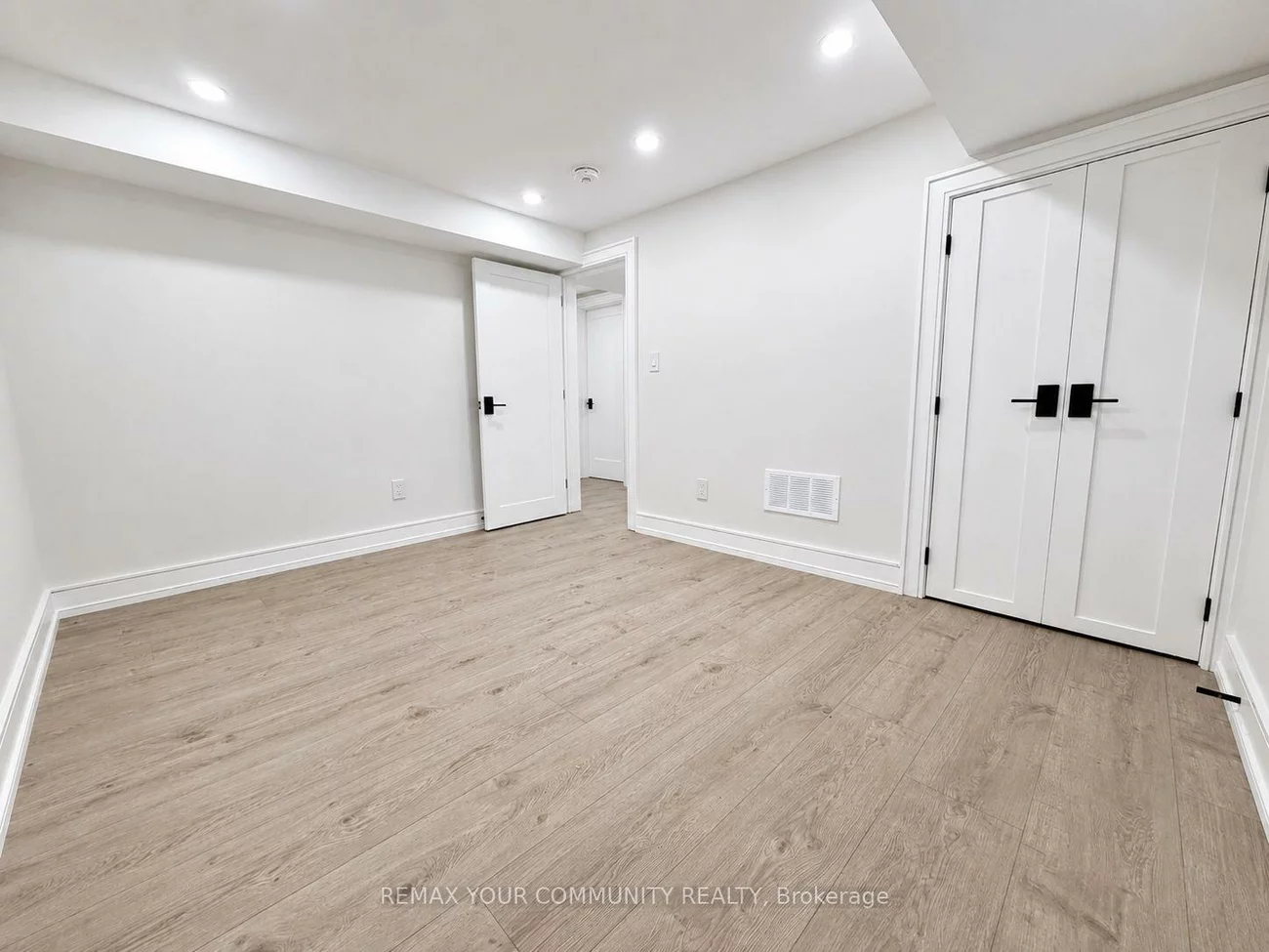969, Wildwood, Gorham-College Manor, Newmarket