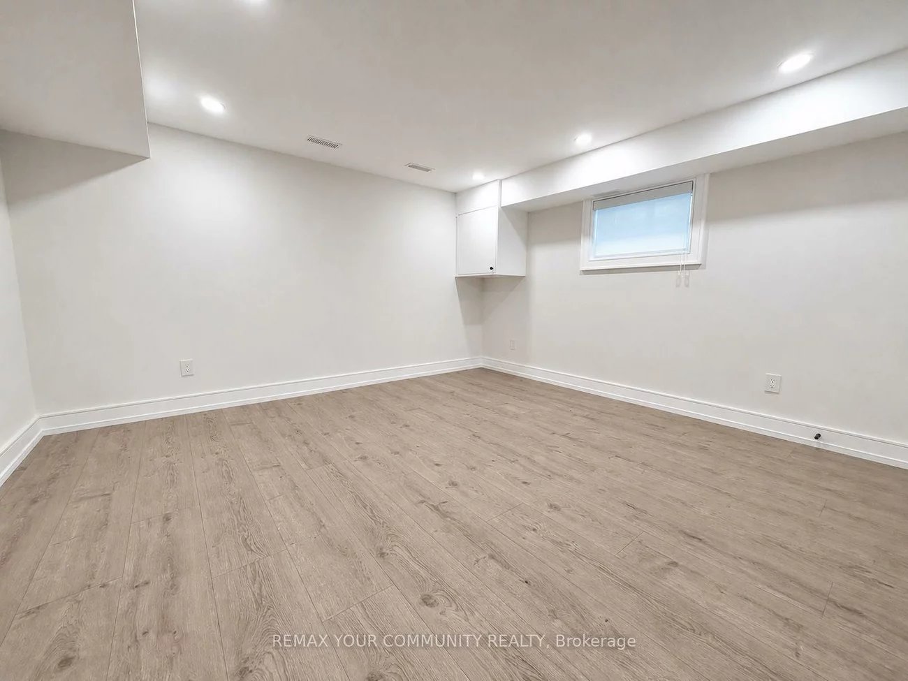 969, Wildwood, Gorham-College Manor, Newmarket