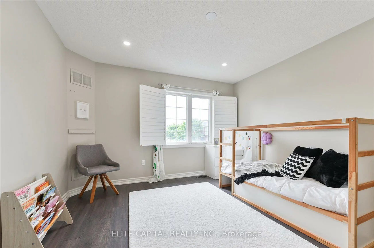 1208, Atkins, Stonehaven-Wyndham, Newmarket