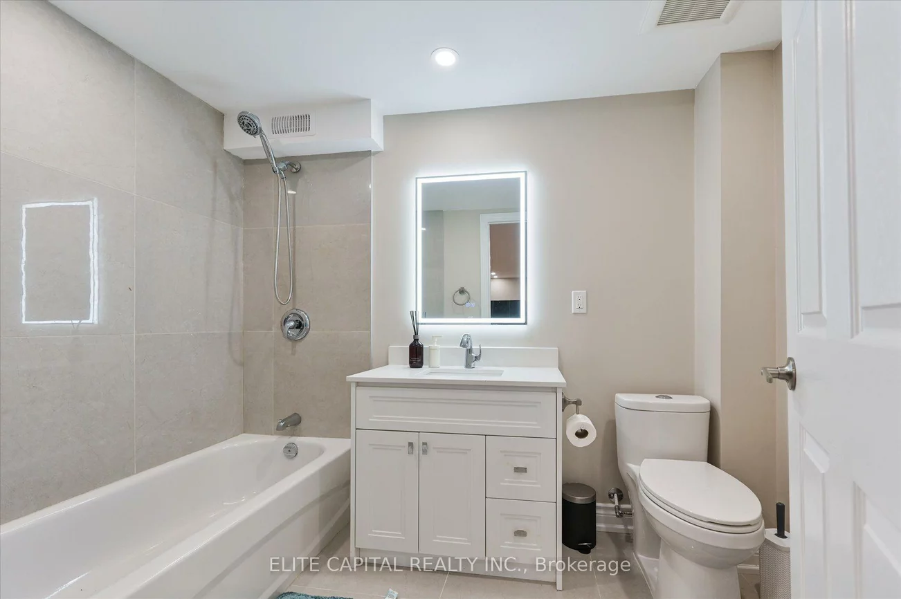 1208, Atkins, Stonehaven-Wyndham, Newmarket