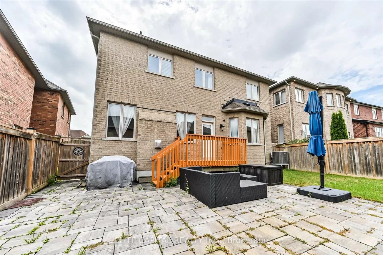 1208, Atkins, Stonehaven-Wyndham, Newmarket