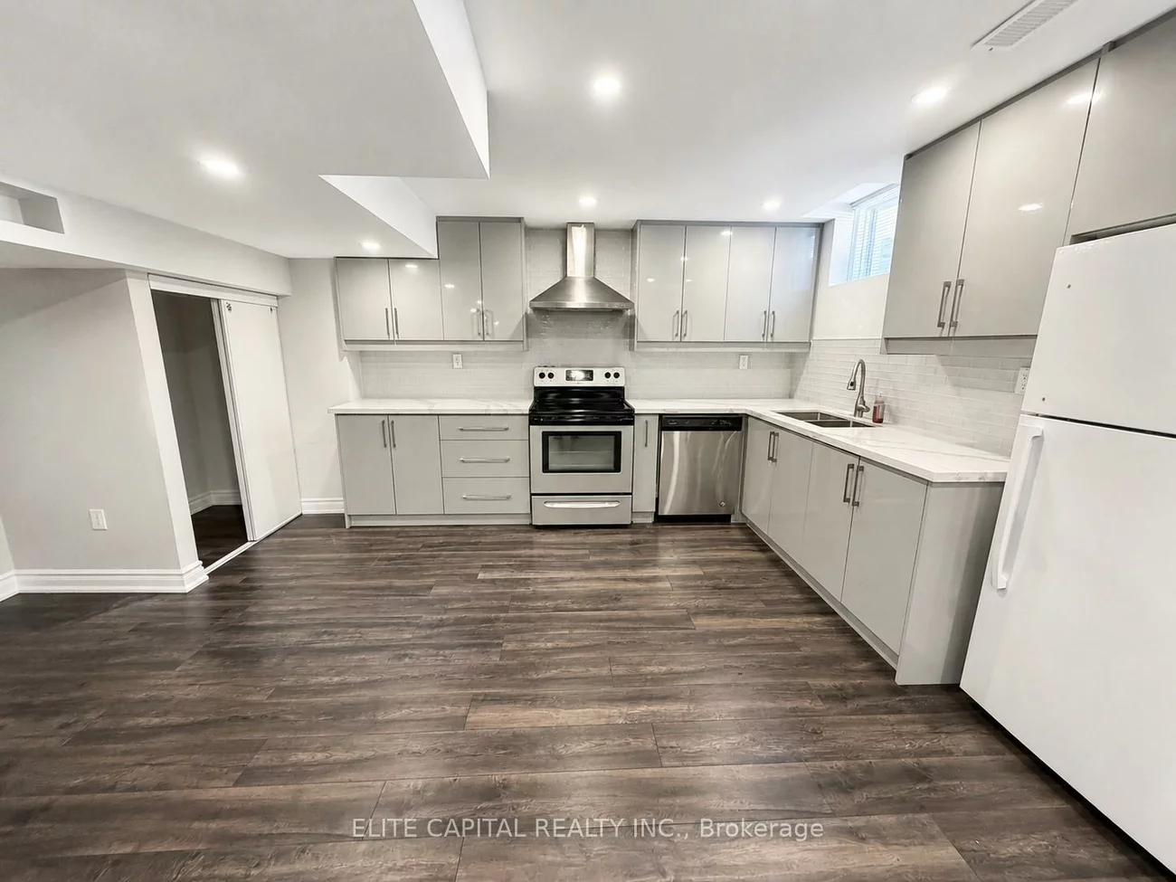 1017, Poppy, Stonehaven-Wyndham, Newmarket