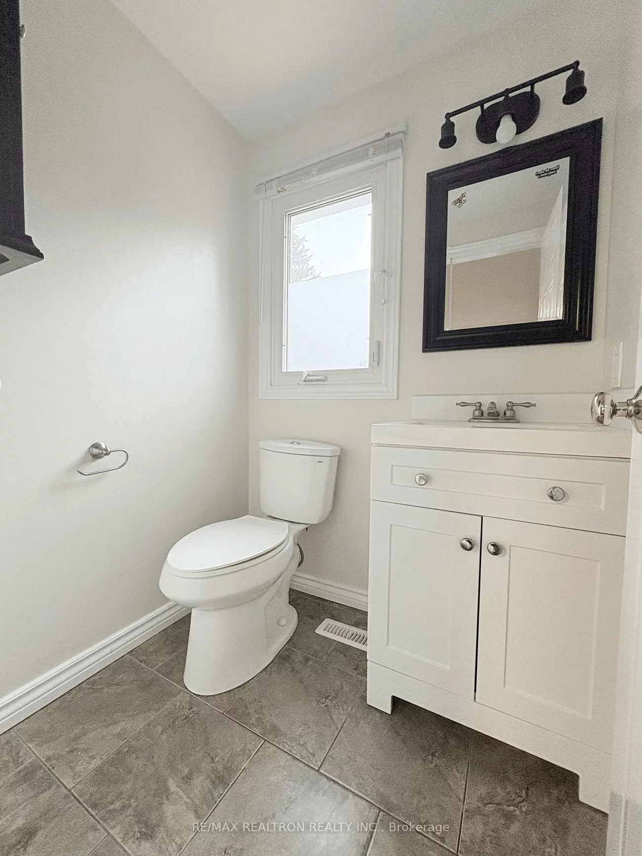 296, John Bowser, Glenway Estates, Newmarket