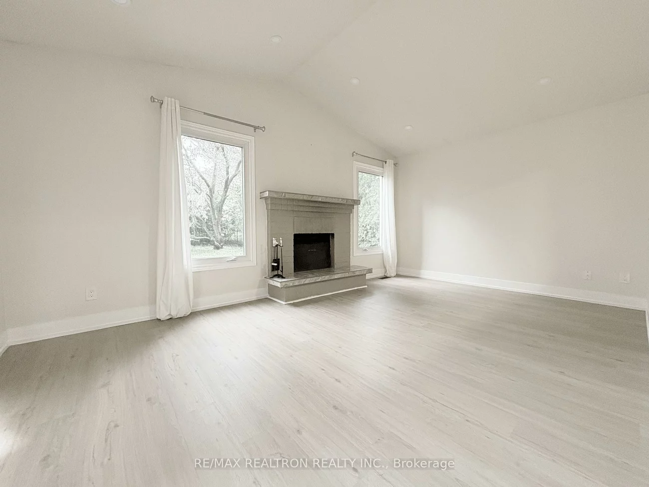 296, John Bowser, Glenway Estates, Newmarket