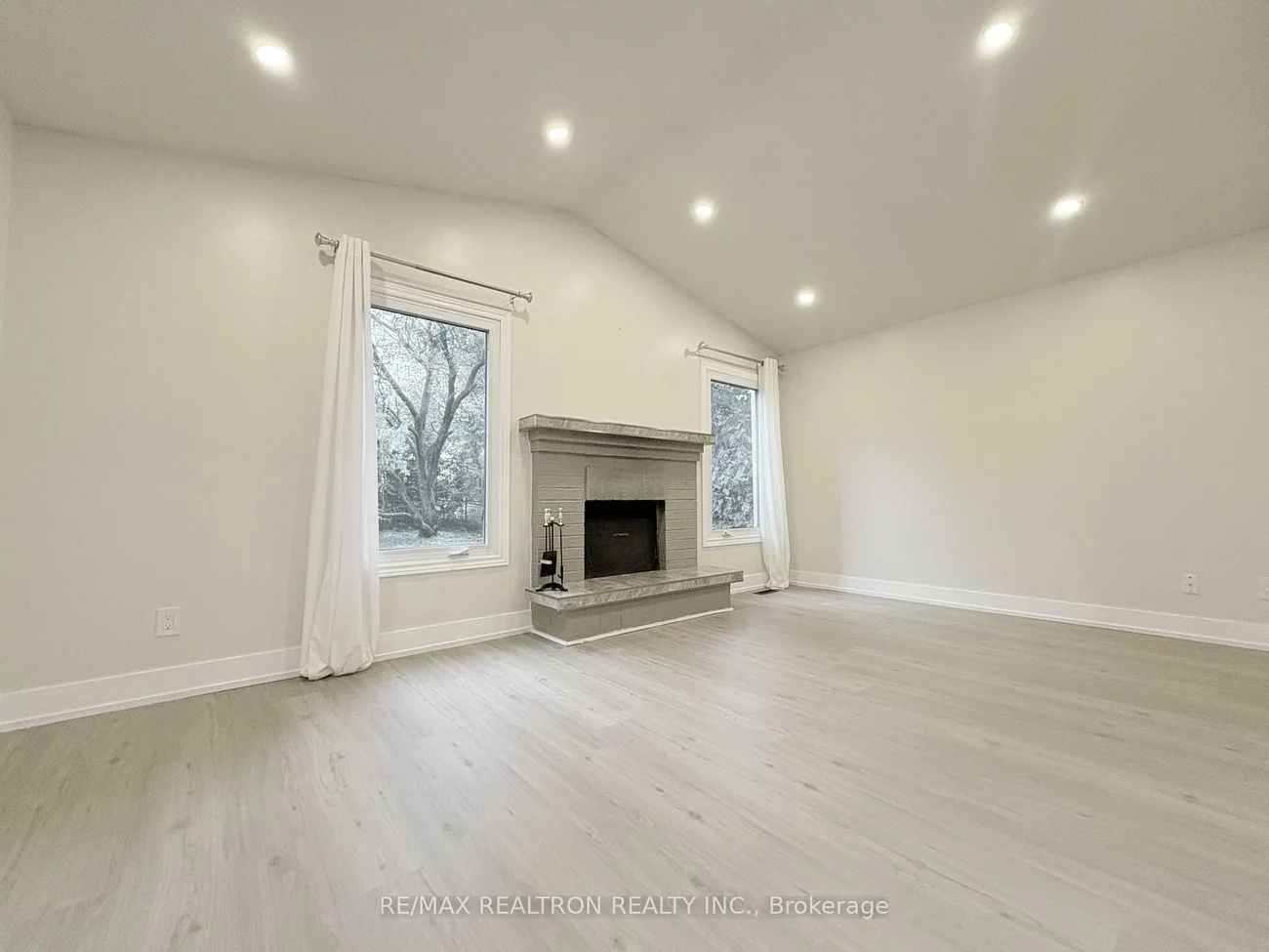 296, John Bowser, Glenway Estates, Newmarket