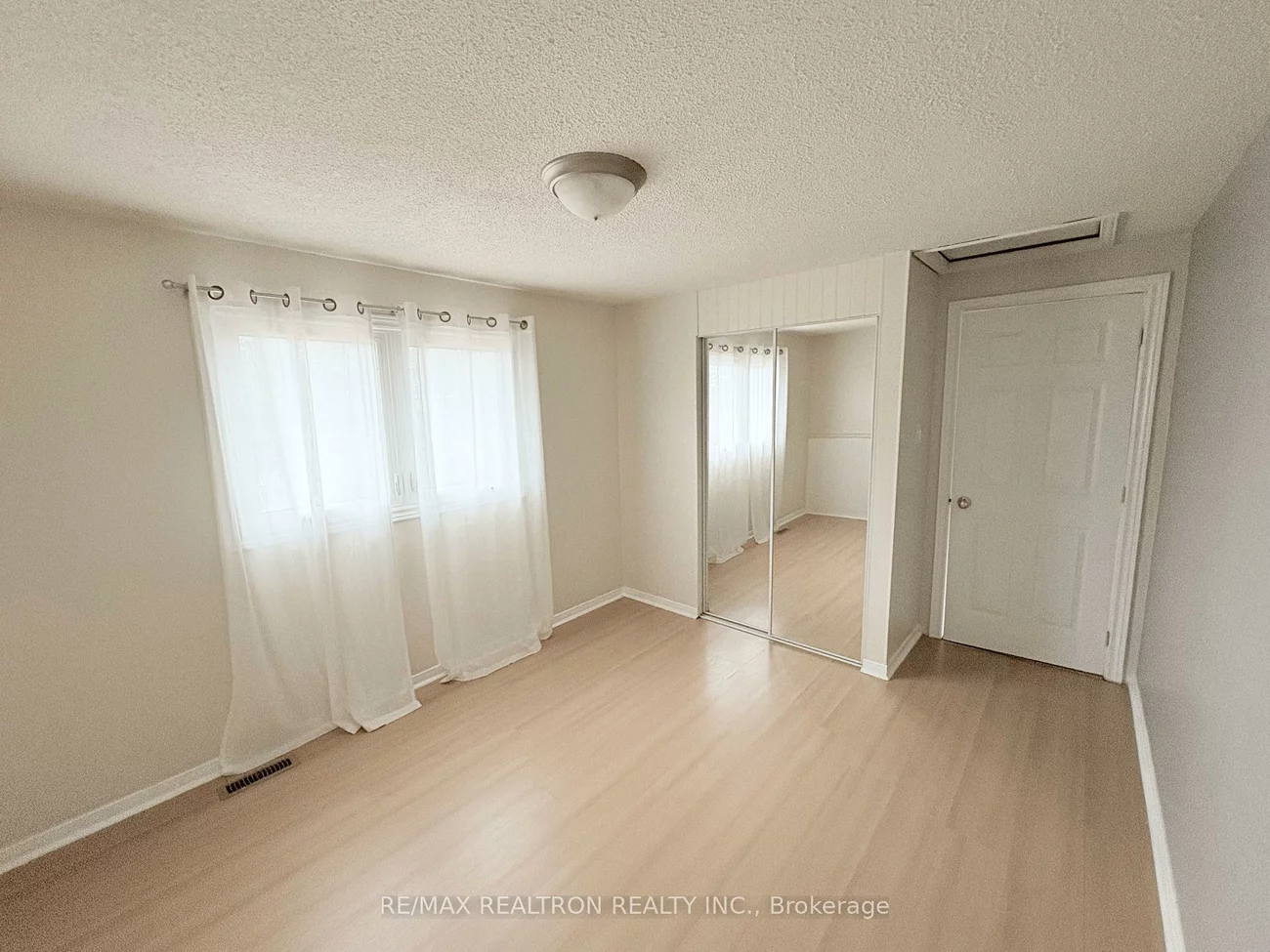296, John Bowser, Glenway Estates, Newmarket