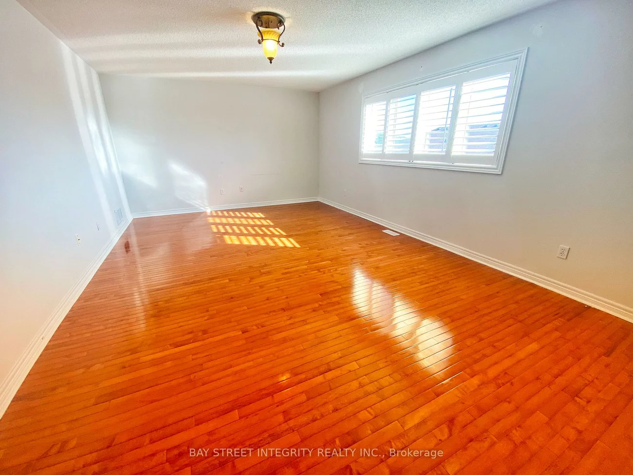 Main 114, Red River, Woodland Hill, Newmarket