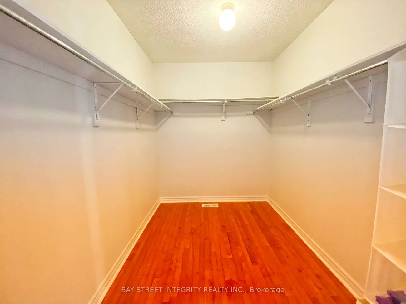 Main 114, Red River, Woodland Hill, Newmarket