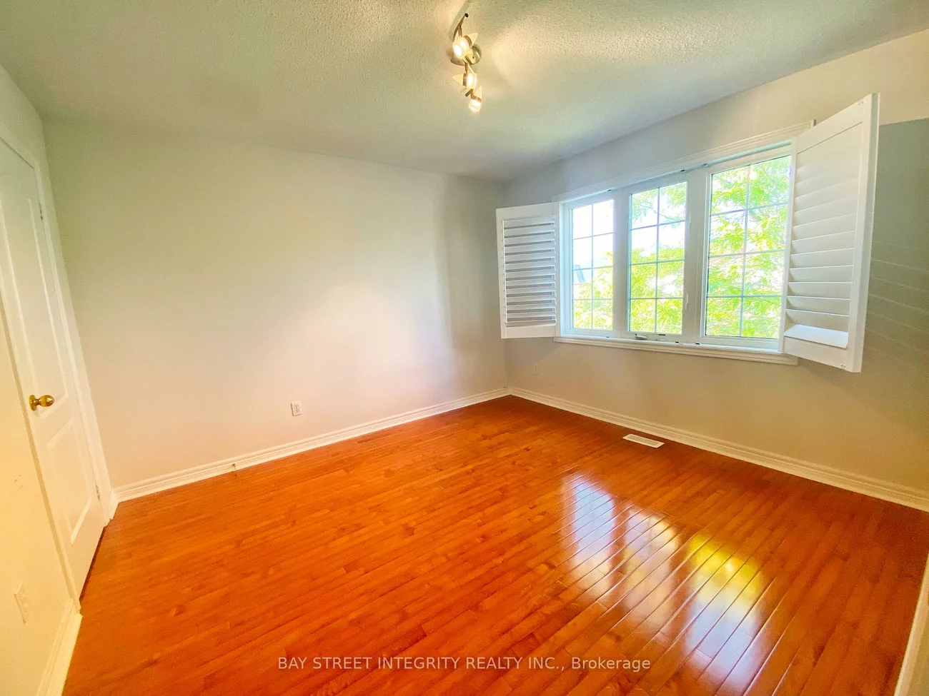 Main 114, Red River, Woodland Hill, Newmarket