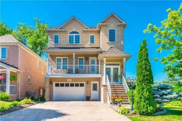 673, Society, Armitage, Newmarket