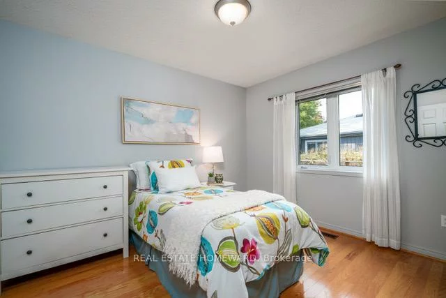145, Carlson, Gorham-College Manor, Newmarket