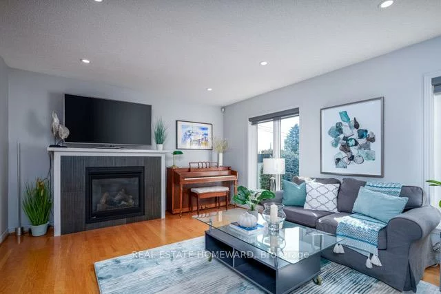 145, Carlson, Gorham-College Manor, Newmarket